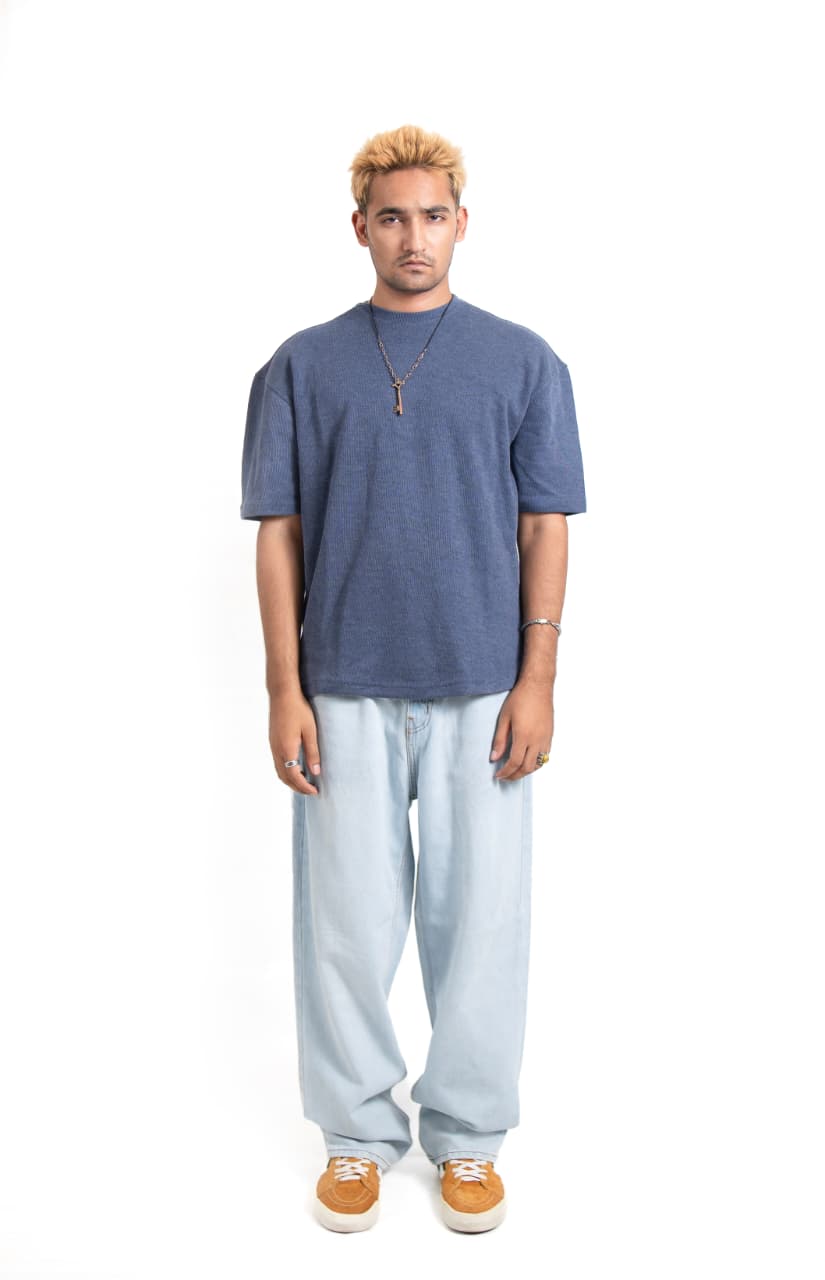 Baggy Down shoulder shirt